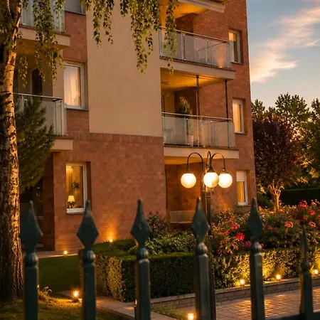 Aquabelle Apartman- Balaton Part & Galerius Fuerdo Apartament